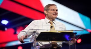 Ex-campeão de luta livre, Jim Jordan faz dobradinha com Elon Musk em relatório dos Estados Unidos para desestabilizar o Brasil. Foto: Gage Skidmore/CC