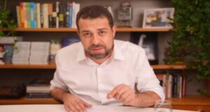 Recursos que Nunes deixou de investir na educação daria para construir 150 escolas, diz Boulos