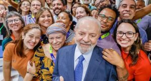 Presidente Lula cresce em aprovação em pesquisa Atlas Créditos: Ricardo Stuckert/PR