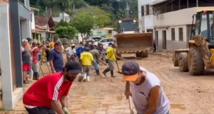© Frame Prefeitura de Dom Silvério