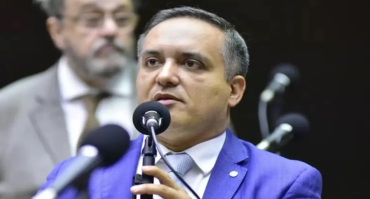 ₢ Reprodução