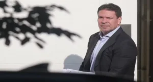 Foto de arquivo de 17/07/2024. Alexandre Ramagem (PL-RJ), ex-diretor da ABIN, chega para prestar depoimento na sede da Polí­cia Federal, no Rio de Janeiro. — Foto: PEDRO KIRILOS/ESTADÃO CONTEÚDO
