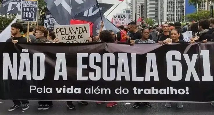 Manifestação de trabalhadores pelo fim da escala 6x1 - (Letícya Bond/Agência Brasil)