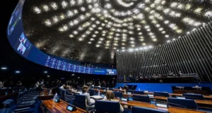 Também será votado projeto que cria campanhas para a identificação de sinais de câncer infantil Carlos Moura/Agência Senado Fonte: Agência Senado
